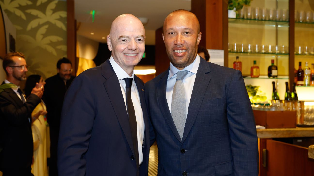 前球员齐声施压国际足联:变革已到刻不容缓